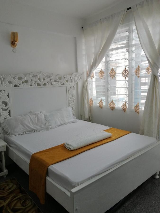 Apartamento Golden Nest Mombasa Exterior foto